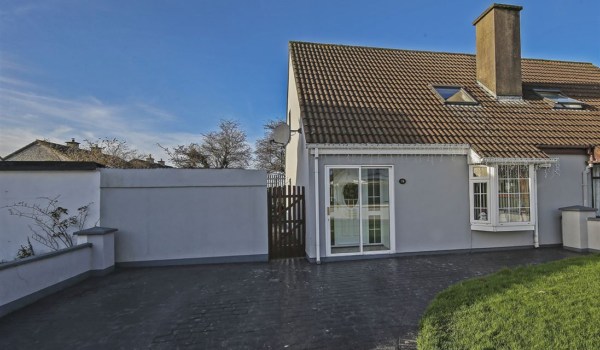 15 Hillview Drive, Dungarvan, Waterford